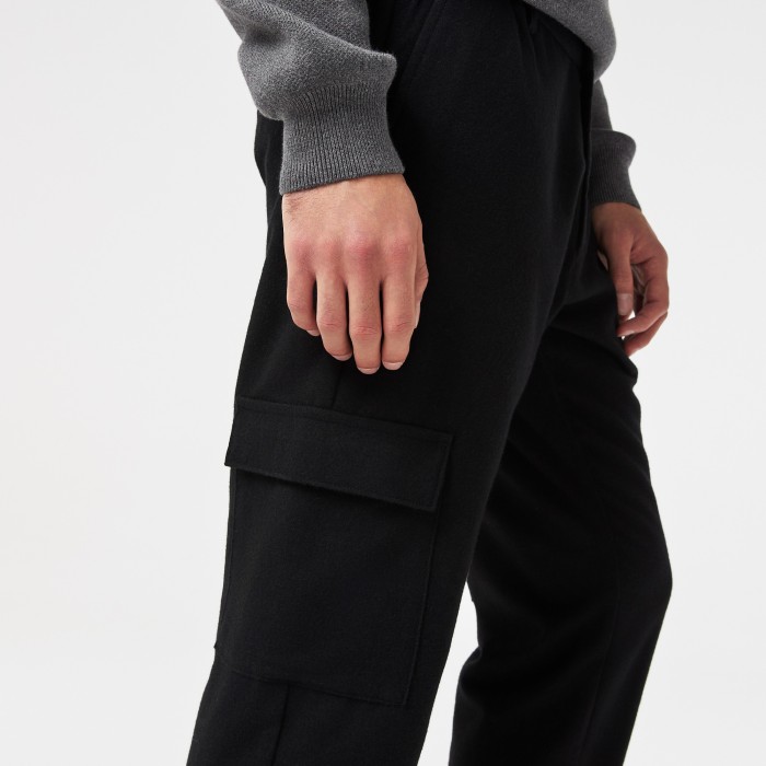 брюки мужские брюки lacoste jogger fit - качественный продукт вид сбоку