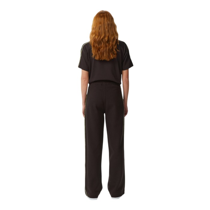 брюки trousers от бренда lacoste вид слева