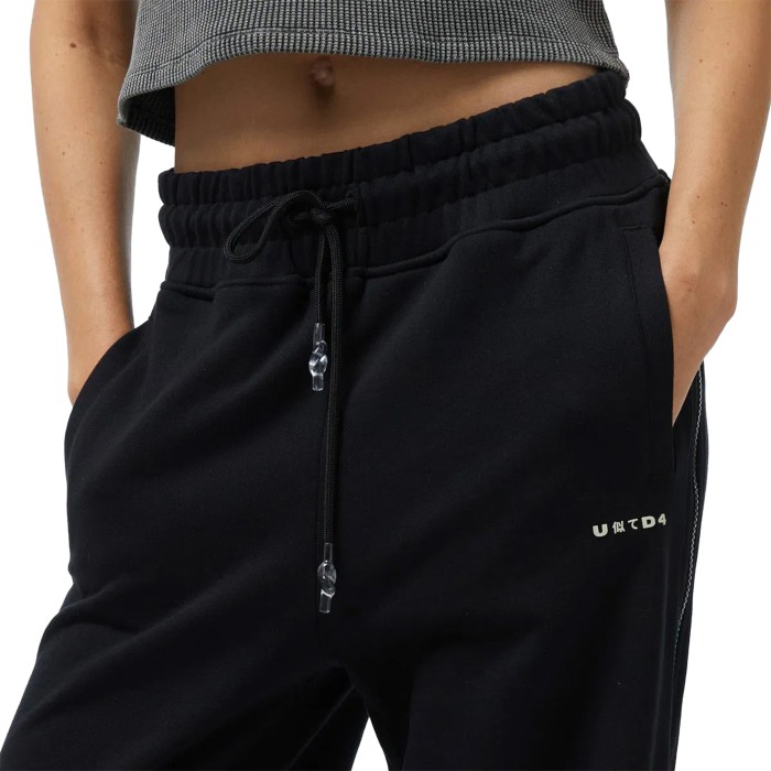 брюки women oversize zip pants по цене 4495 руб вид справа