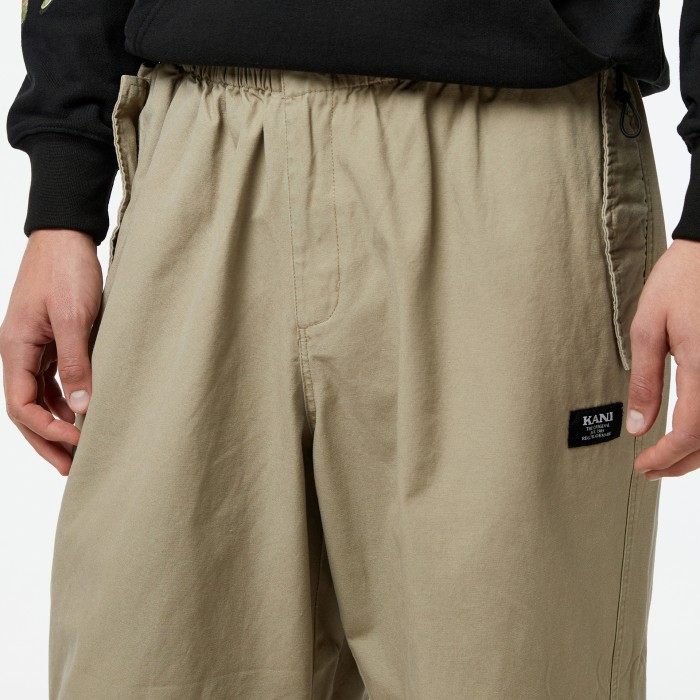 брюки woven retro washed parachute pants по цене 6396 руб вид справа