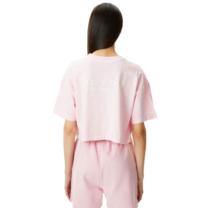 футболка big logo w crop t-shirt от известного бренда вид слева