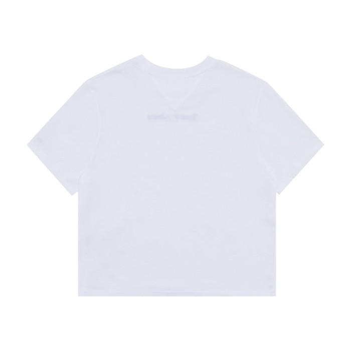 футболка cls serif linear от бренда tommy jeans вид слева
