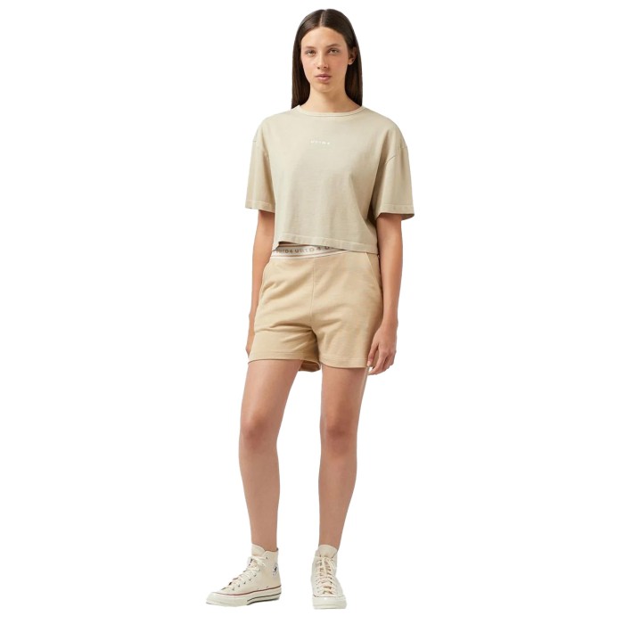 футболка essentals w crop tshirt по цене 1490 руб вид справа
