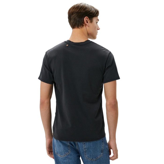 футболка fire spirit tee от известного бренда вид слева