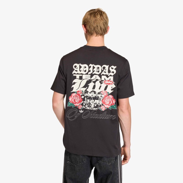 футболка gfx t от бренда adidas вид слева