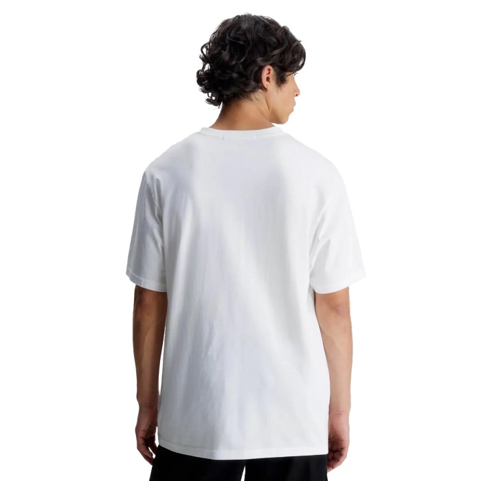 футболка hyper real slanted c от бренда calvin klein вид слева
