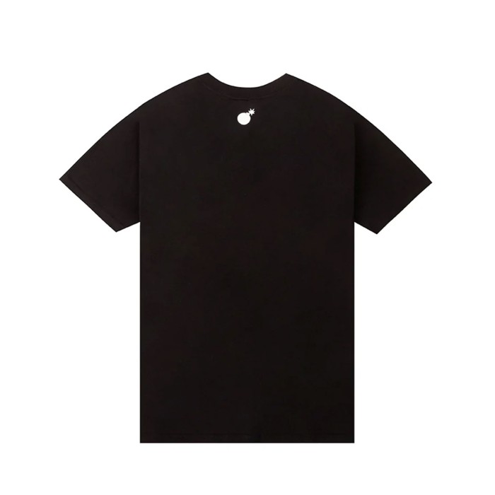 футболка one eye open t-shirt от известного бренда вид слева