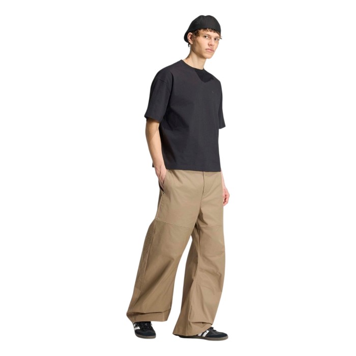 футболка premium essentials tee из америки вид сбоку