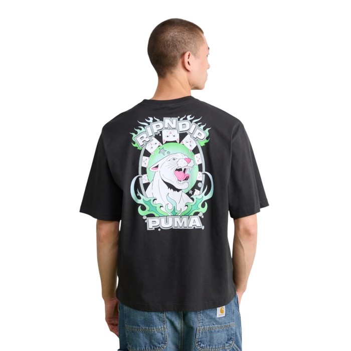 футболка puma x ripndip boxy graphic tee от бренда puma вид слева
