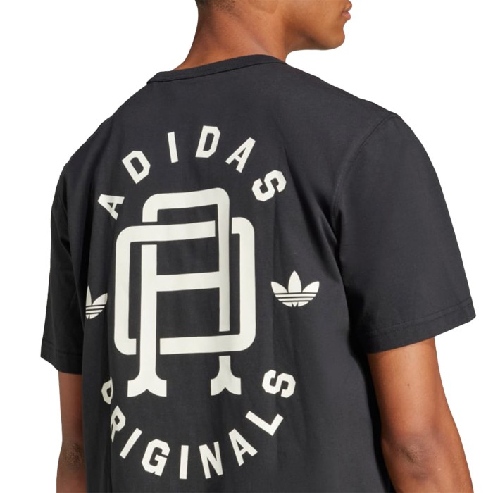 футболка q12 varsity tee из америки вид сбоку