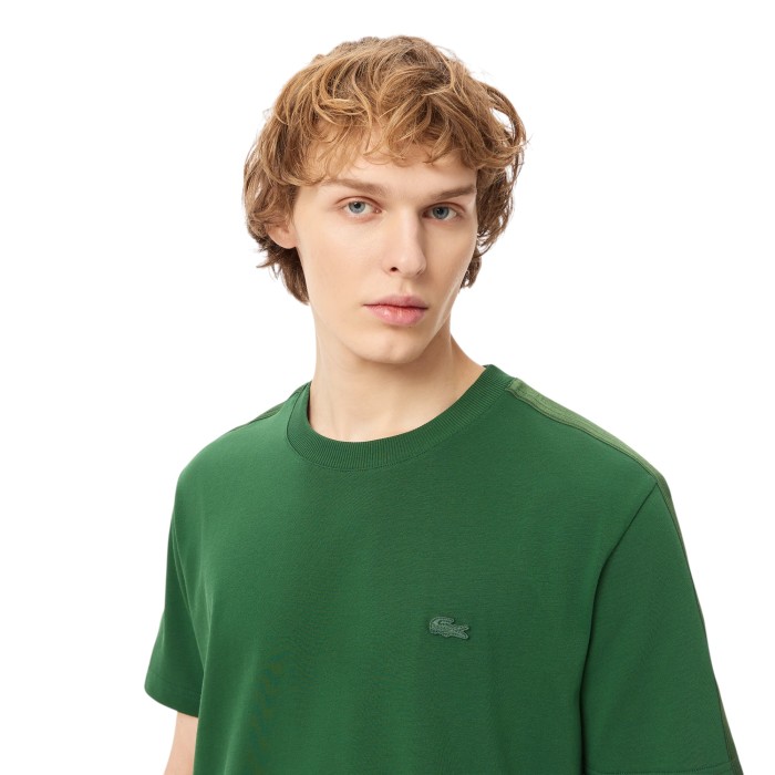 футболка s-tshirt от бренда lacoste вид слева
