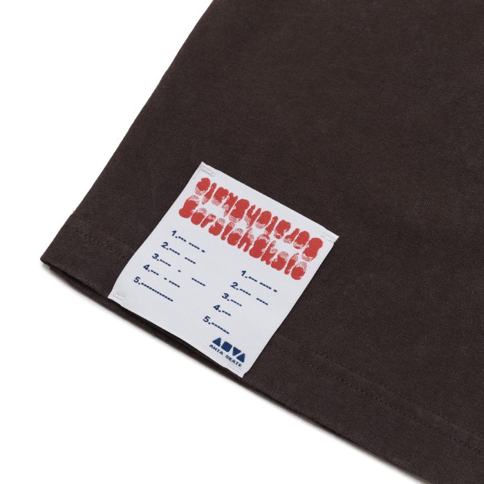 футболка scratch skatess tee по цене 3590 руб вид справа