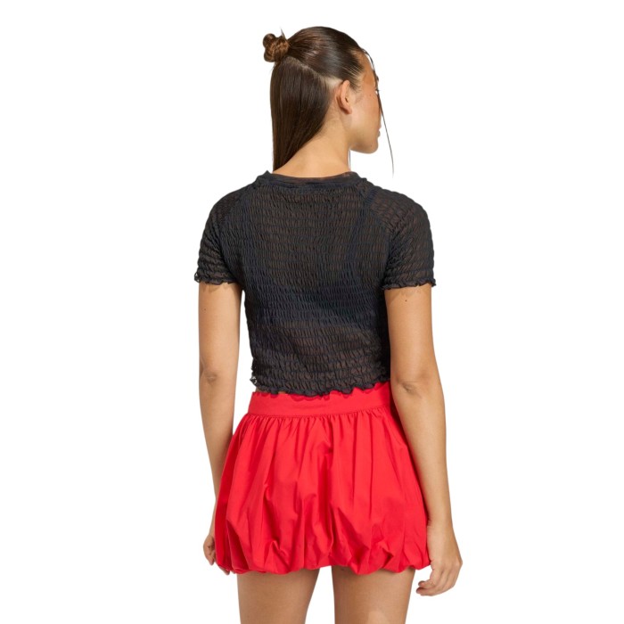 футболка smocked tee от бренда adidas вид слева