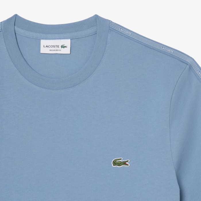 футболка t-shirt - качественный продукт вид сбоку