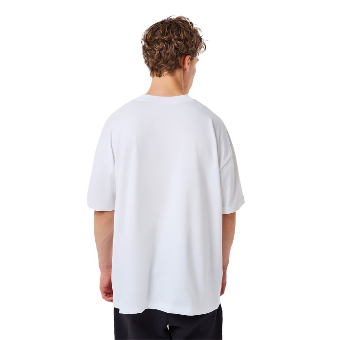 футболка t-shirt от бренда lacoste вид слева