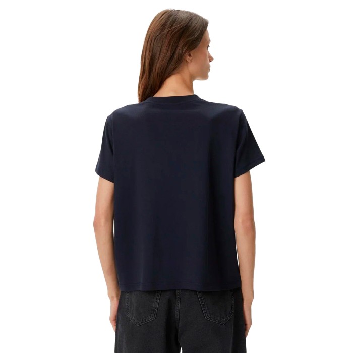 футболка t-shirt от бренда lacoste вид слева