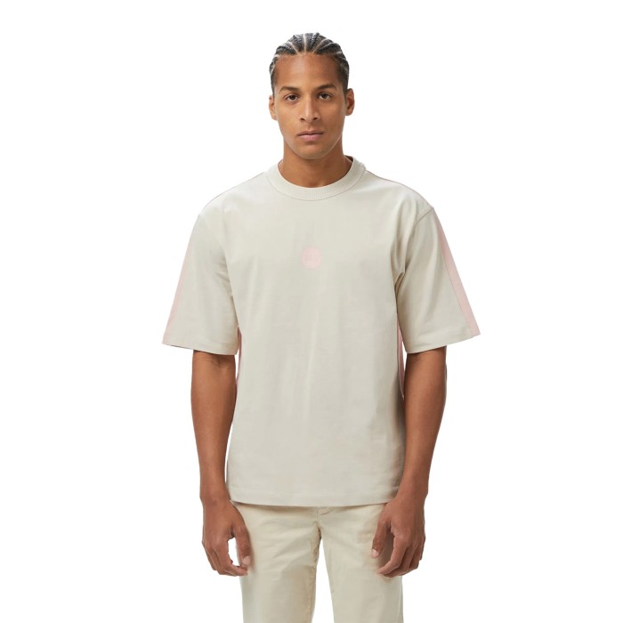 футболка t-shirt UNMISAWAPUDRA фотография