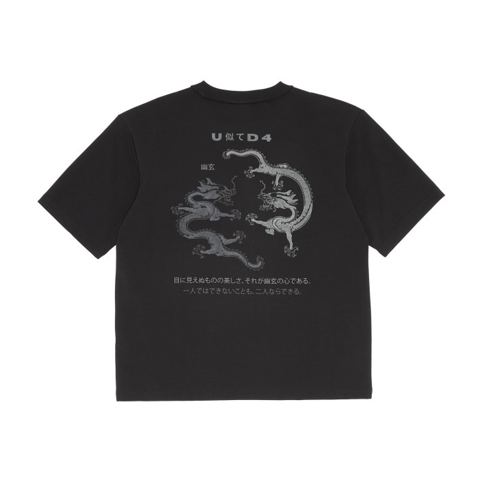 футболка t-shirt от известного бренда вид слева
