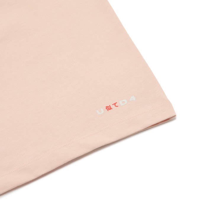 футболка t-shirt по цене 2495 руб вид справа