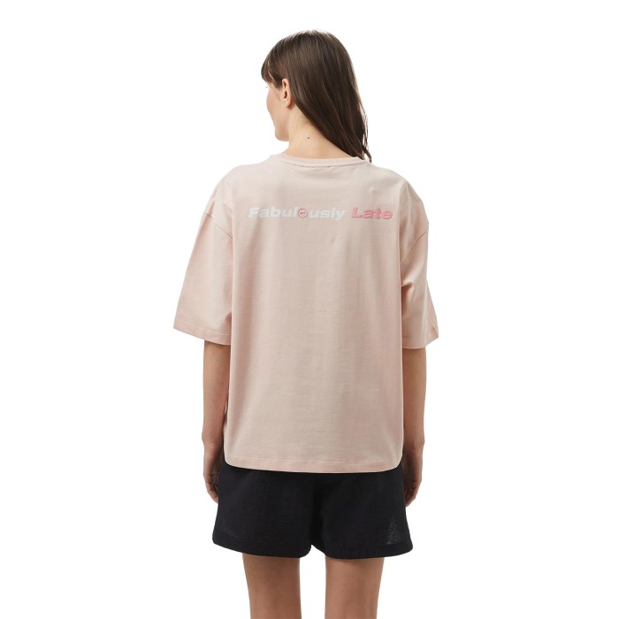 футболка t-shirt от известного бренда вид слева