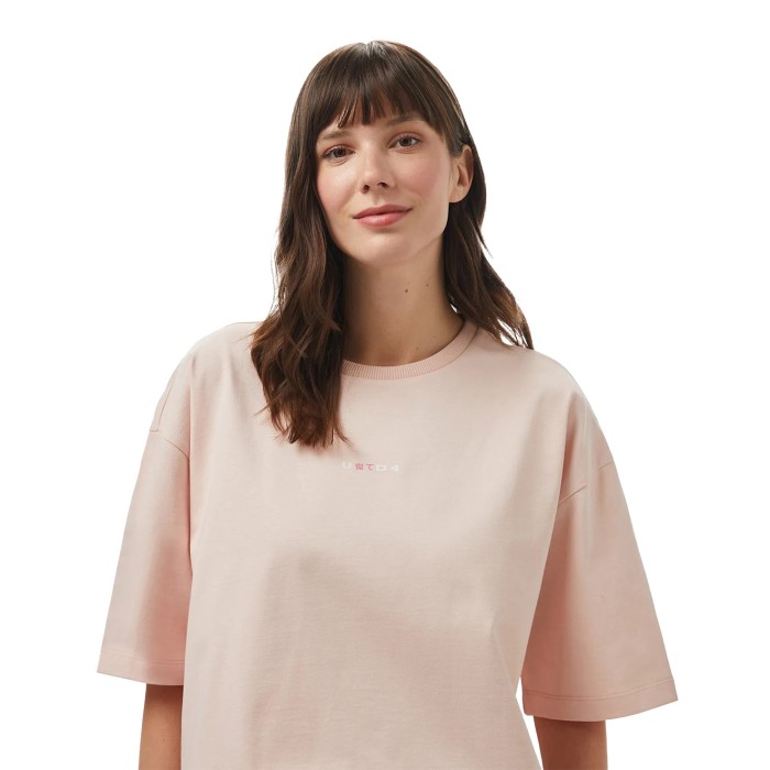 футболка t-shirt по цене 2495 руб вид справа