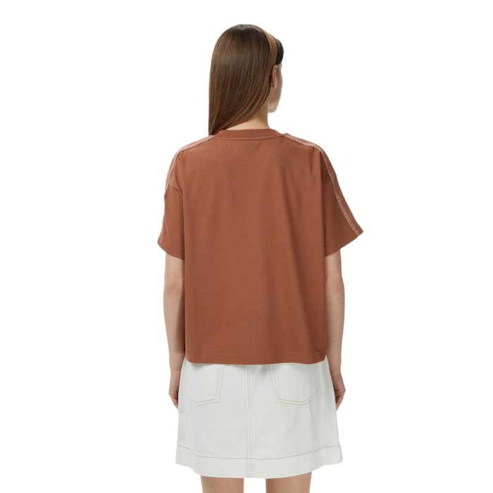 футболка t-shirt от бренда lacoste вид слева