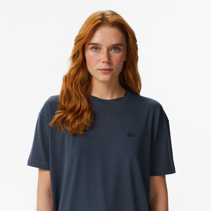 футболка t-shirt от бренда lacoste вид слева