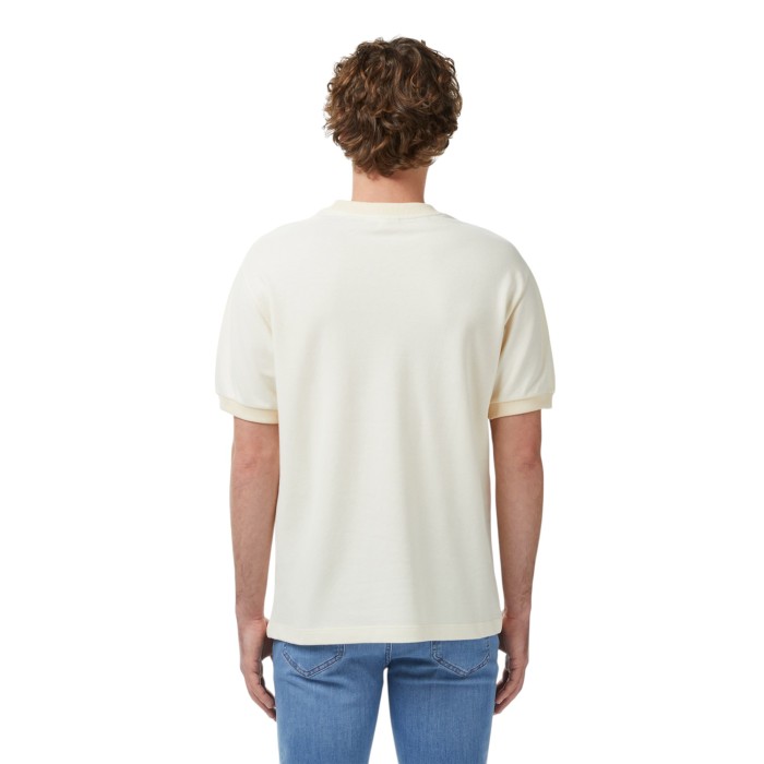 футболка t-shirt от бренда lacoste вид слева