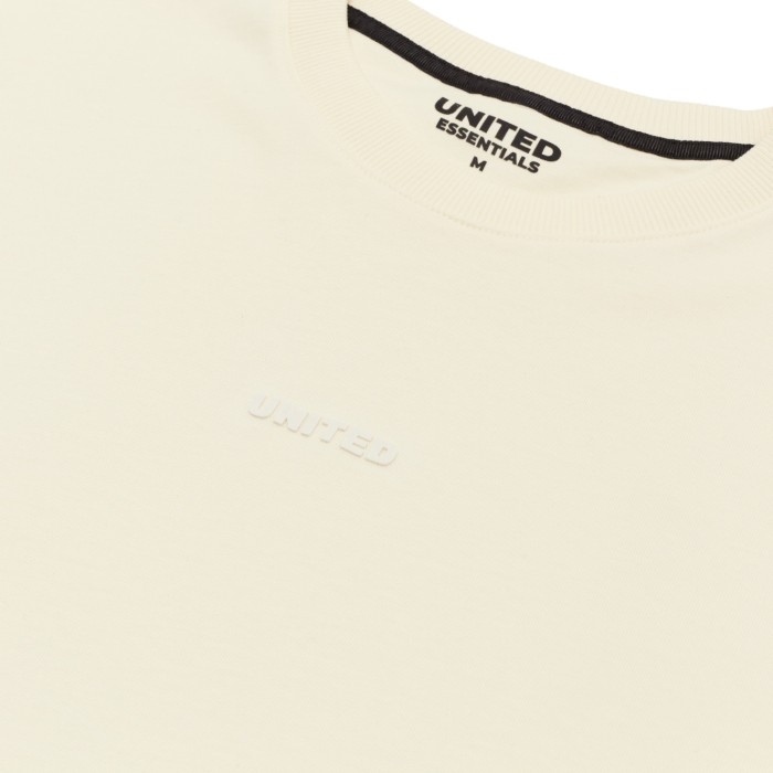 футболка t-shirt по цене 3190 руб вид справа
