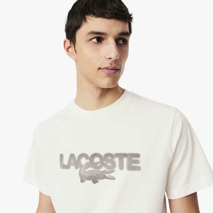 футболка t-shirt от бренда lacoste вид слева