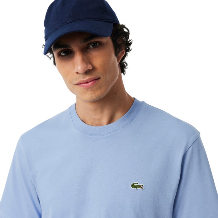 футболка textile от бренда lacoste вид слева