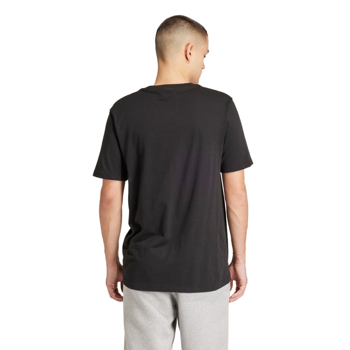 футболка trefoil essentials от бренда adidas вид слева