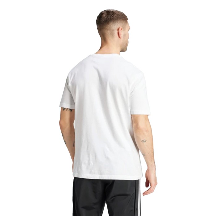 футболка trefoil essentials от бренда adidas вид слева