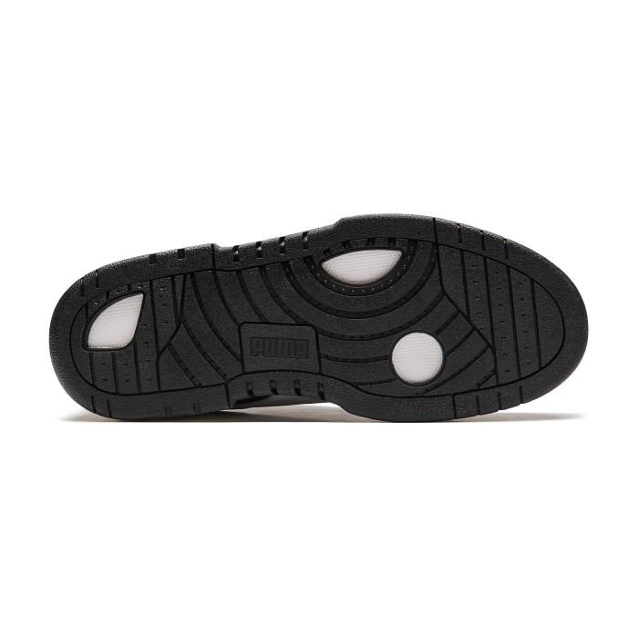 Товар черного цвета с внутренней стороны