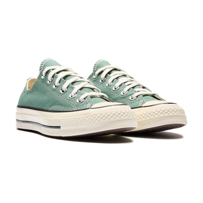 кеды chuck 70 low от бренда converse вид слева