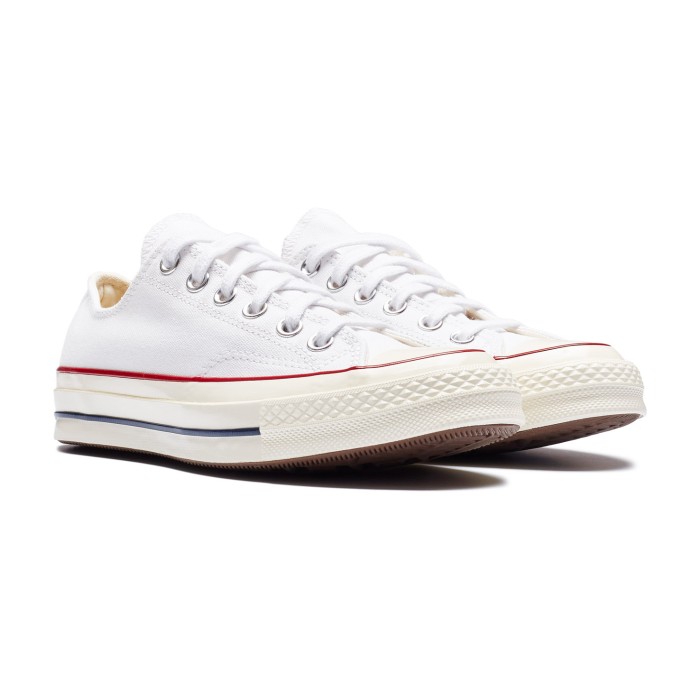 кеды chuck 70 low от бренда converse вид слева