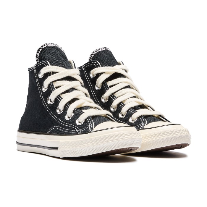 кеды chuck 70 от бренда converse вид слева