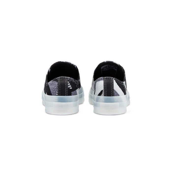кеды chuck 70 по цене 9450 руб вид справа