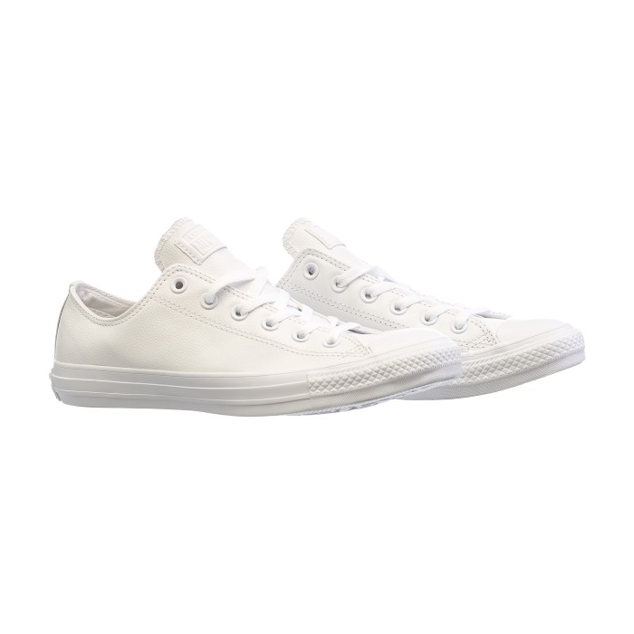 кеды chuck taylor all star low от бренда converse вид слева