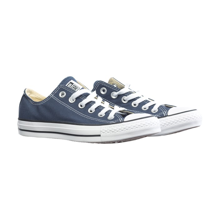 кеды chuck taylor all star low от бренда converse вид слева