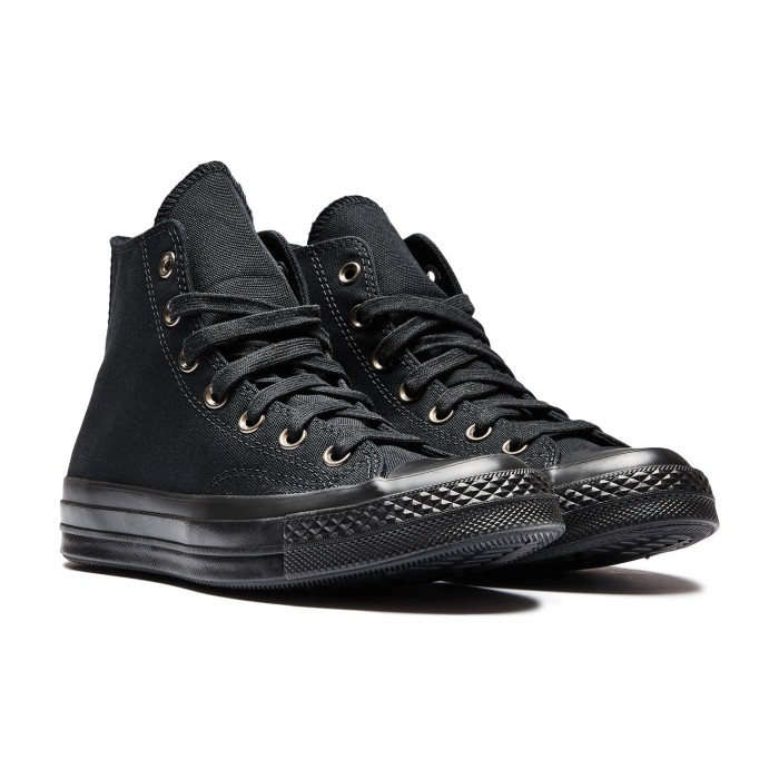 кеды chuck taylor all star от бренда converse вид слева