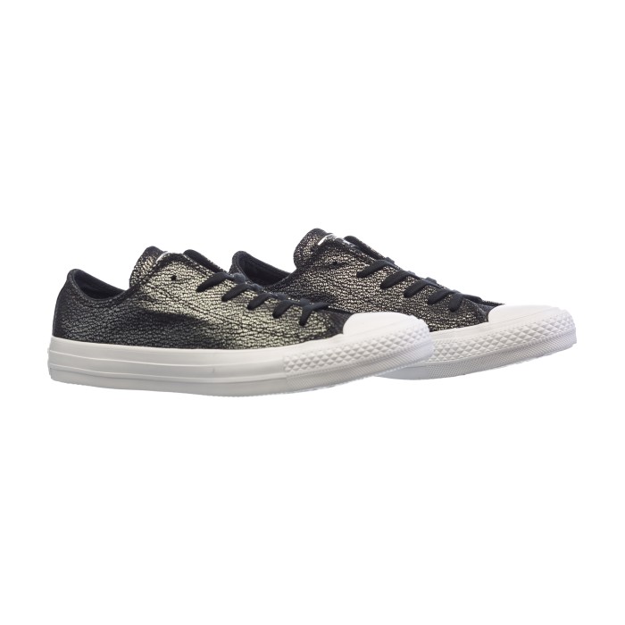 кеды chuck taylor all star от бренда converse вид слева