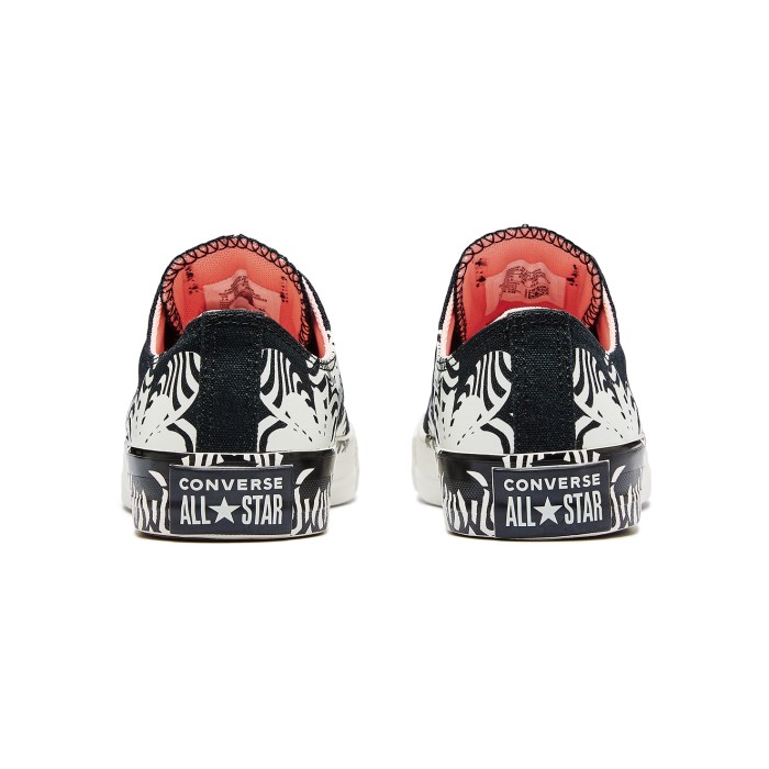кеды chuck taylor all star по цене 7910 руб вид справа
