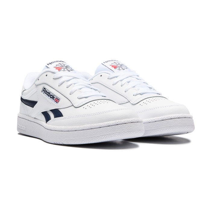 кеды club c revenge от бренда reebok вид слева