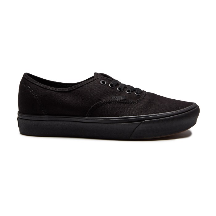 кеды comfycush authentic VNVA3WM7VND фотография