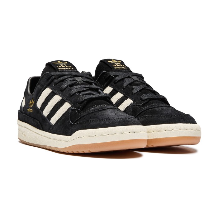 кеды forum low cl от бренда adidas вид слева