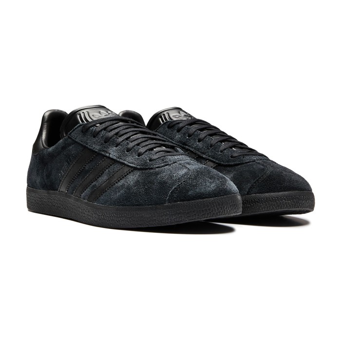 кеды gazelle от бренда adidas вид слева