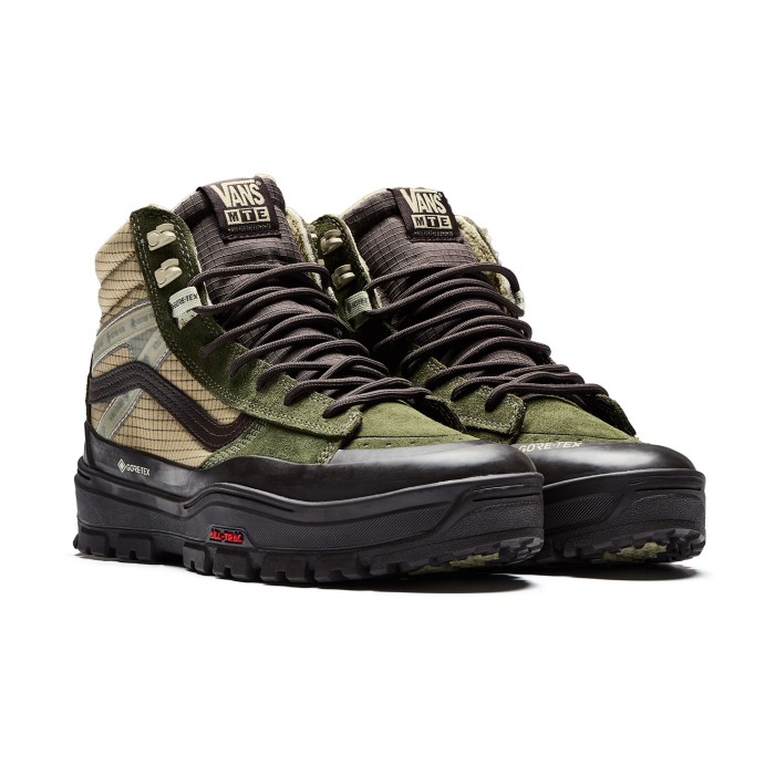 кеды mte sk8-hi gore-tex insulated от известного бренда вид слева