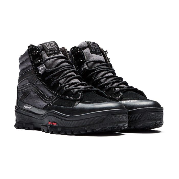 кеды mte sk8-hi gore-tex insulated от известного бренда вид слева