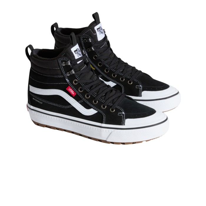 кеды mte sk8-hi waterproof от известного бренда вид слева